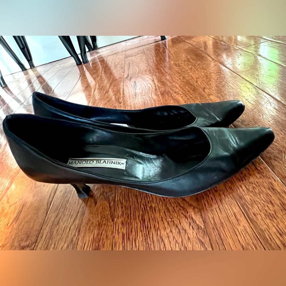 Black Leather Manolo Blahnik, 1” Heel, Size 37.5 (7.5 US). Gently used & loved!